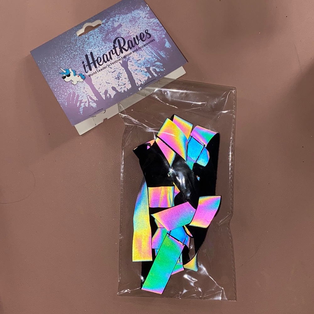 iHeartRaves Garters